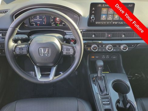Used 2024 Honda Civic Touring image 4