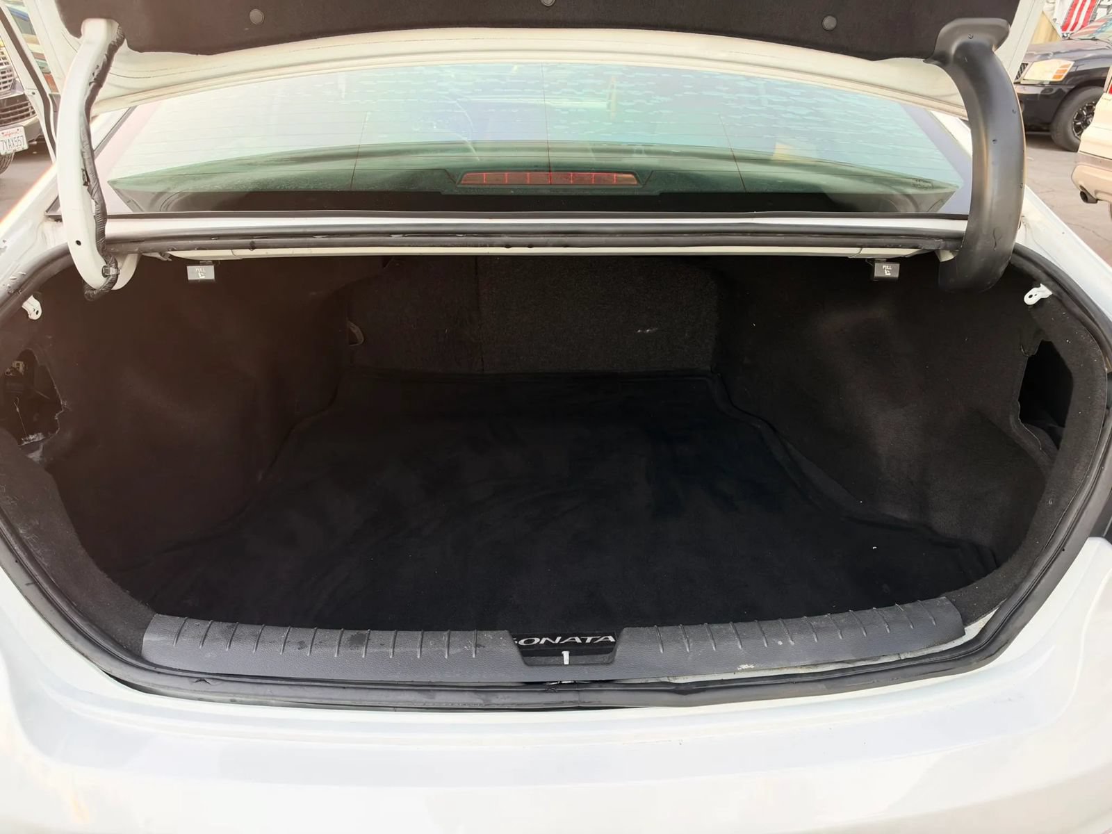 Used 2017 Hyundai Sonata Sport w/ Value Edition Package 02 FWD image 15