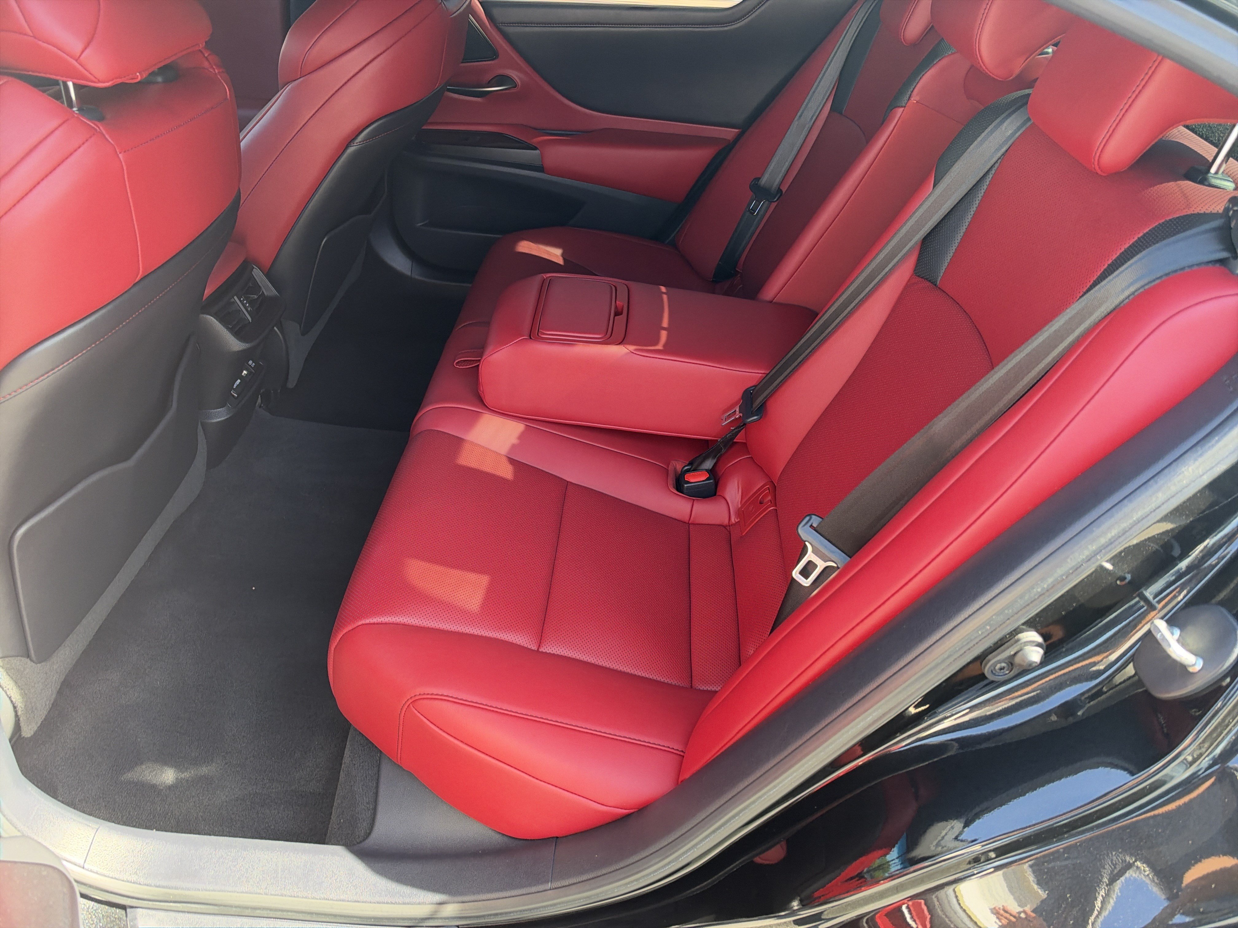 Used 2020 Lexus ES 350 F Sport w/ Accessory Package FWD image 24
