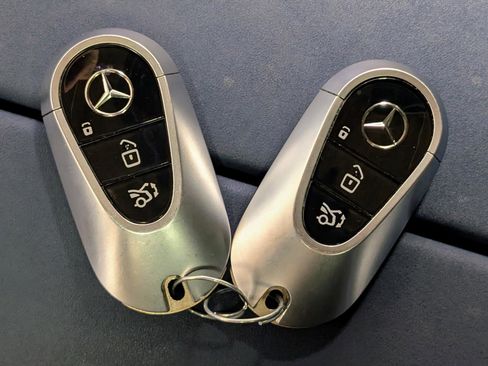 Used 2023 Mercedes-Benz EQS 450+ 4MATIC SUV image 46