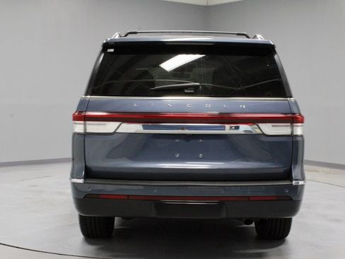 Used 2023 Lincoln Navigator L Reserve AWD/4WD image 12