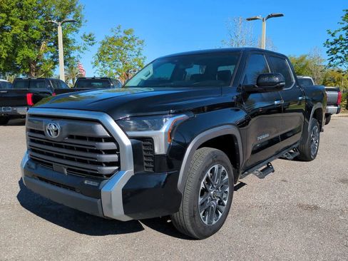 Used 2024 Toyota Tundra Limited image 2