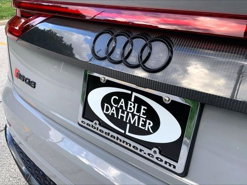 Used 2024 Audi RS Q8 w/ Black Optic Package AWD/4WD image 8