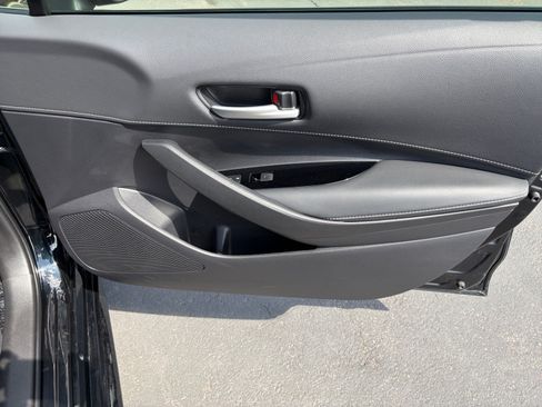 Used 2023 Toyota Corolla SE w/ Carpet Mat Package (TMS) FWD image 16