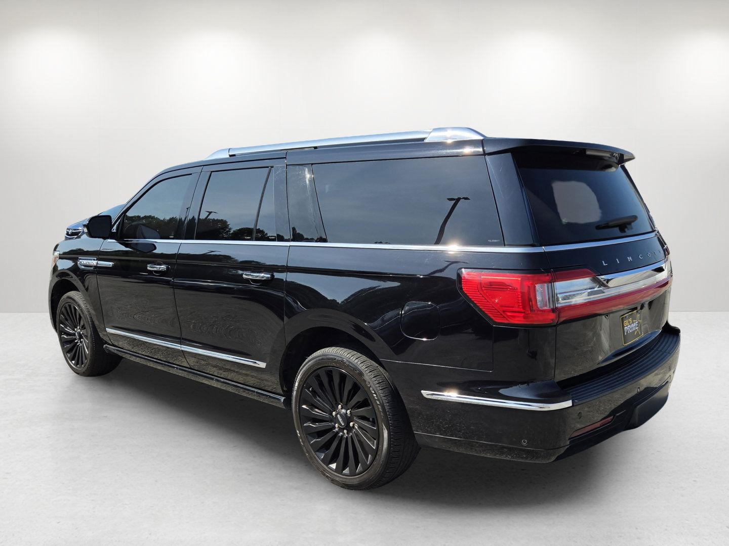 Used 2019 Lincoln Navigator L Reserve AWD/4WD image 7