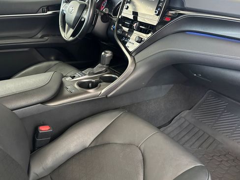 Certified 2021 Toyota Camry XSE FWD image 32