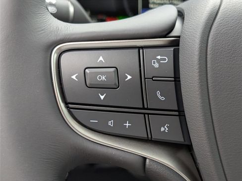 New 2026 Lexus UX 300h AWD image 20