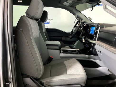 Used 2024 Ford F250 XLT w/ FX4 Off-Road Package image 6