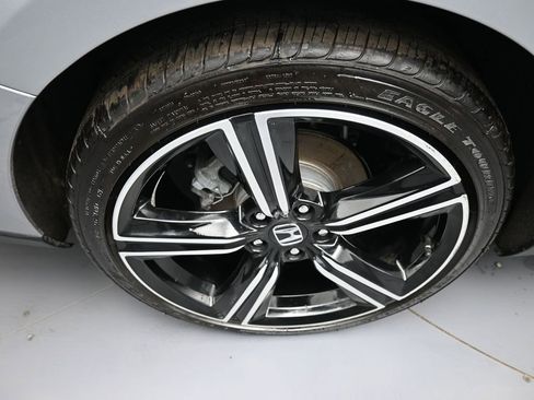 Certified 2025 Honda Accord Sport image 12