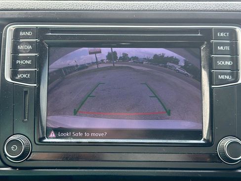 Used 2016 Volkswagen Jetta S image 14