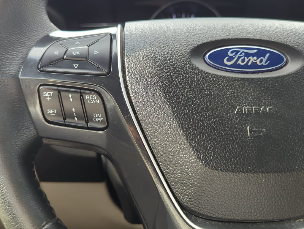 Used 2019 Ford Explorer Limited w/ Ford Safe & Smart Package AWD/4WD image 16