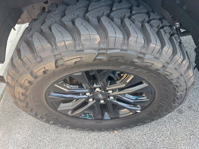 Used 2025 Ford F150 XLT w/ Equipment Group 302A MID AWD/4WD image 6