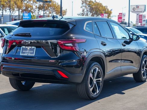 Used 2024 Chevrolet Trax RS image 6