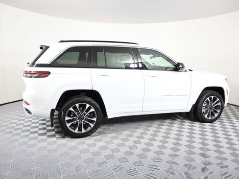 New 2025 Jeep Grand Cherokee Overland w/ Adv Protech Group III image 7