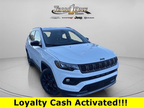 New 2026 Jeep Compass Latitude image 1