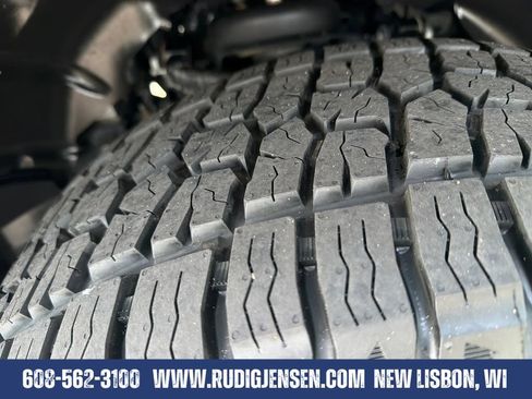 Used 2022 RAM 1500 Big Horn AWD/4WD image 26