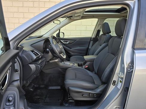 Used 2022 Subaru Forester Premium image 16