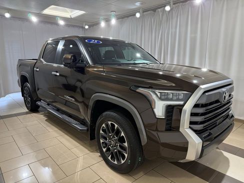 Used 2025 Toyota Tundra Limited AWD/4WD image 6
