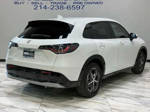 Used 2023 Honda HR-V EX-L image 6