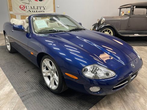 Used 2003 Jaguar XK8 Convertible image 12