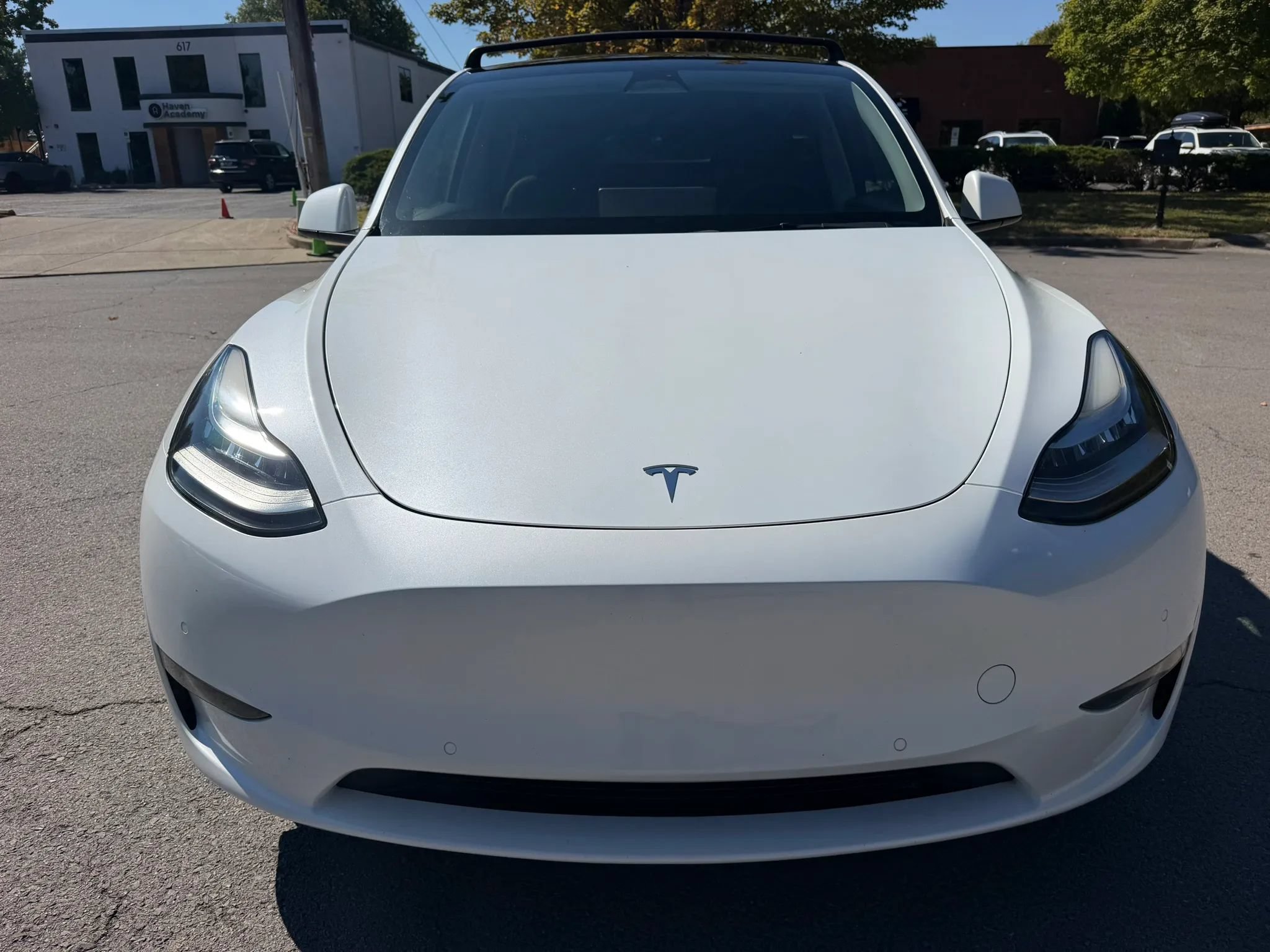 Used 2022 Tesla Model Y Long Range AWD/4WD image 10