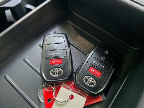 Used 2022 Toyota Tundra SR5 image 25