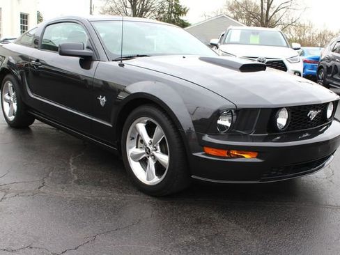 Used 2009 Ford Mustang GT Premium image 13