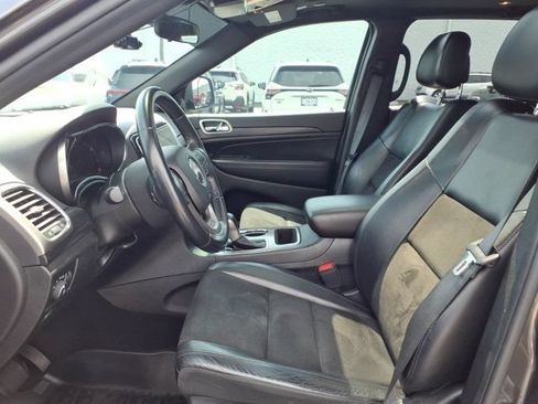 Used 2021 Jeep Grand Cherokee Laredo X AWD/4WD image 25