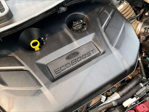 Used 2017 Ford Escape SE w/ SE Cold Weather Package FWD image 36
