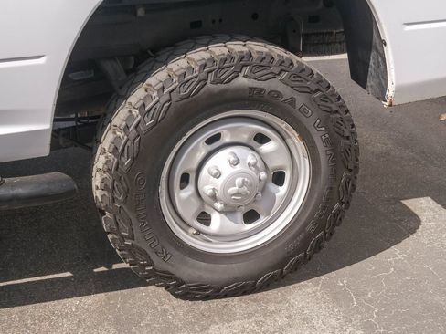 Used 2018 RAM 2500 Tradesman w/ Popular Equipment Group AWD/4WD image 6
