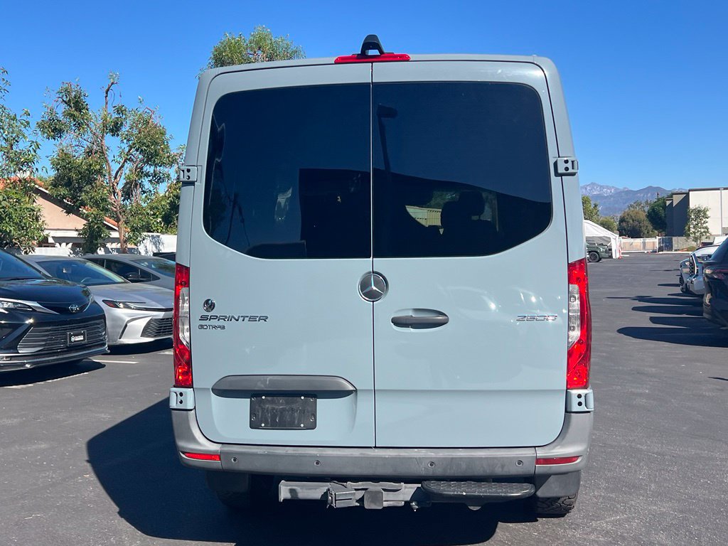 Used 2024 Mercedes-Benz Sprinter 2500 image 5