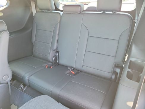 Used 2026 Buick Enclave Sport Touring w/ Power Package FWD image 15