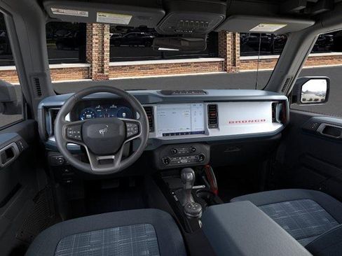 New 2026 Ford Bronco Heritage Edition AWD/4WD image 9