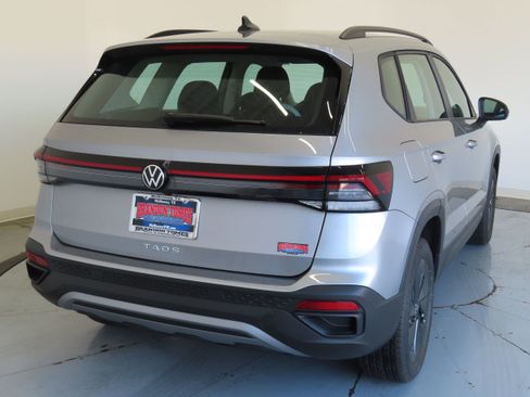 New 2026 Volkswagen Taos S FWD image 4