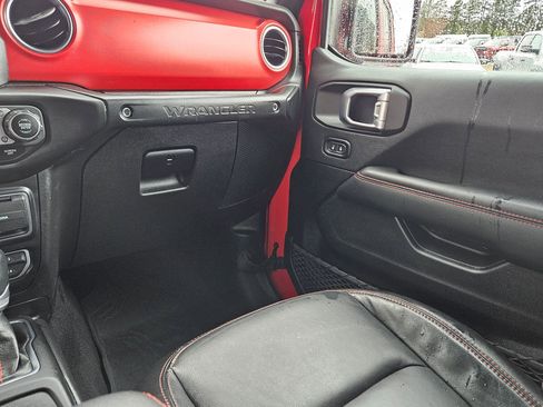 Used 2023 Jeep Wrangler Unlimited Rubicon w/ Steel Bumper Group image 11