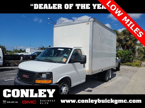 Used 2017 GMC Savana 3500 Work Van image 1