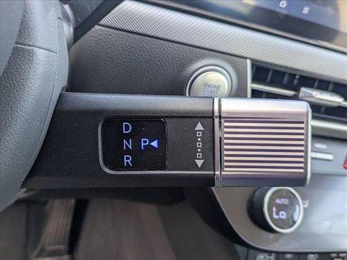 Used 2025 Hyundai Sonata SEL FWD image 12