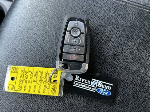 Used 2019 Ford F250 Lariat w/ Lariat Ultimate Package image 38