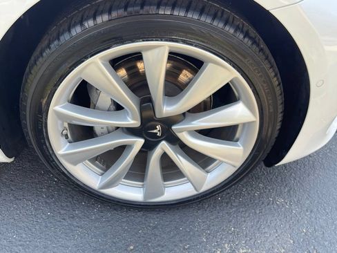 Used 2020 Tesla Model 3 Long Range AWD/4WD image 29