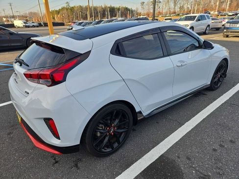 Used 2020 Hyundai Veloster Turbo R-Spec image 6