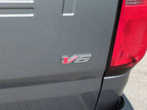 Used 2021 Chevrolet Colorado W/T w/ Custom Special Edition image 13