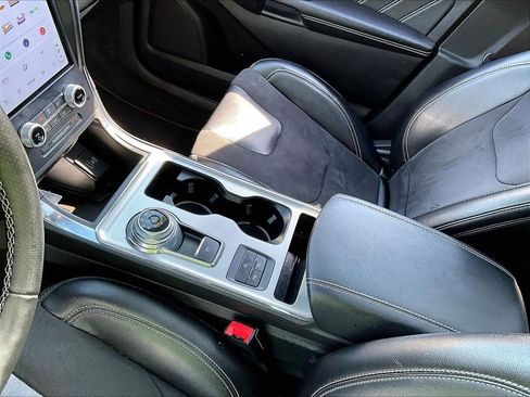 Used 2022 Ford Edge ST w/ Equipment Group 401A image 20