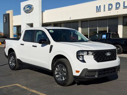 New 2025 Ford Maverick XLT w/ Equipment Group 301A