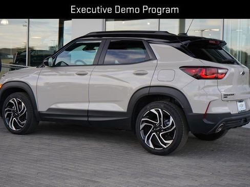 Used 2026 Chevrolet TrailBlazer RS w/ Convenience Package AWD/4WD image 6