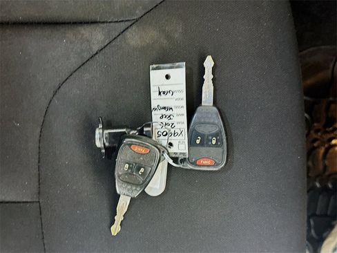 Used 2016 Jeep Wrangler Sport image 35