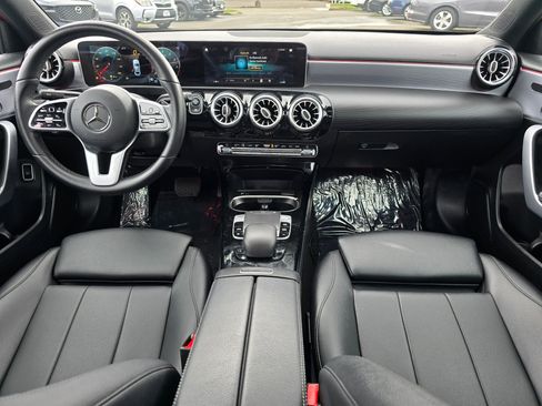 Used 2020 Mercedes-Benz A 220 4MATIC image 18
