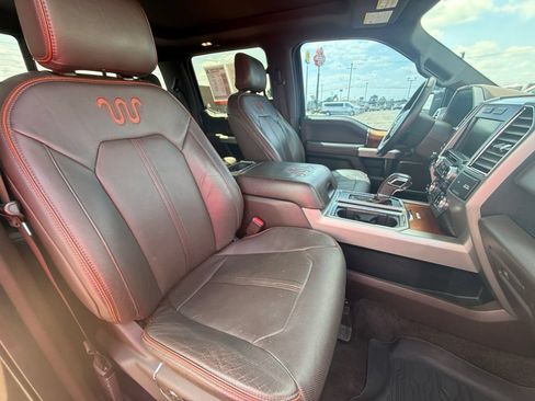 Used 2015 Ford F150 King Ranch w/ Equipment Group 601A Luxury AWD/4WD image 30