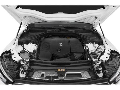 Used 2024 Mercedes-Benz GLC 300 image 12
