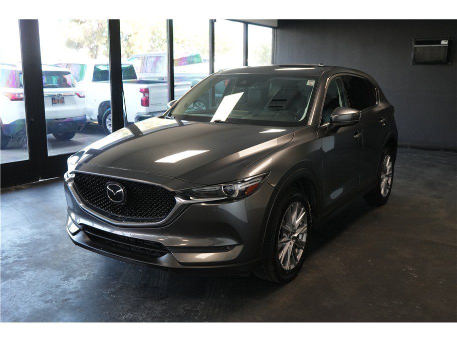 Used 2019 MAZDA CX-5 Grand Touring w/ GT Premium Package FWD image 3