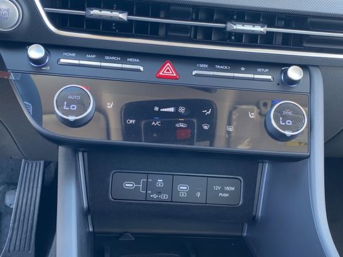 Used 2026 Hyundai Sonata SEL image 23